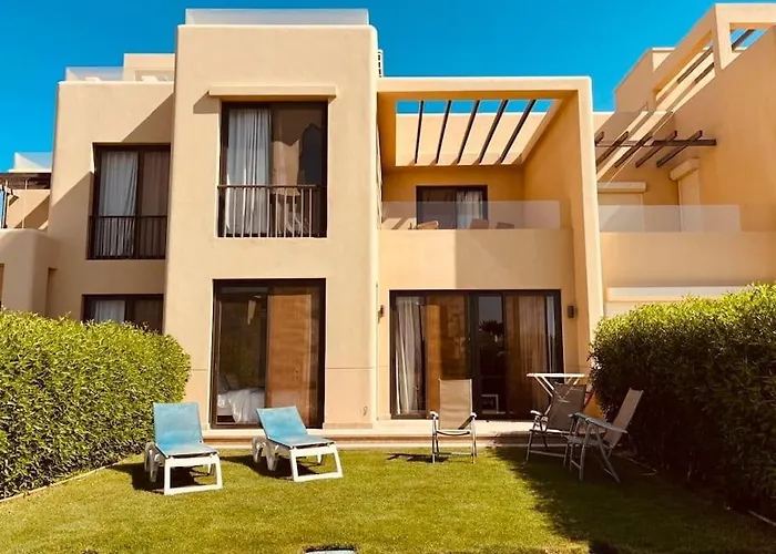Sunset Haven In Tawila Townhouse